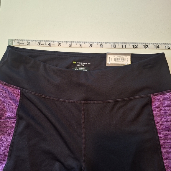 NWT Tek Gear Leggings XL POCKETS Black and Purple - Picture 6 of 7